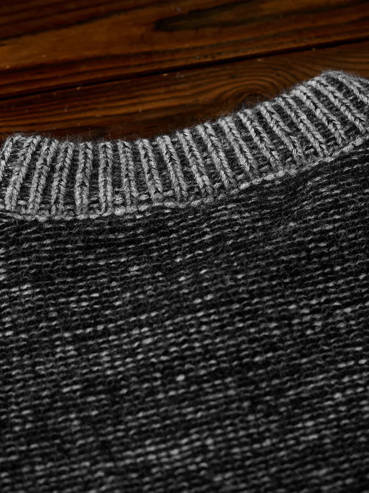 Crew Neck Sweater with Diamond Cable Knit Pattern - Image 10