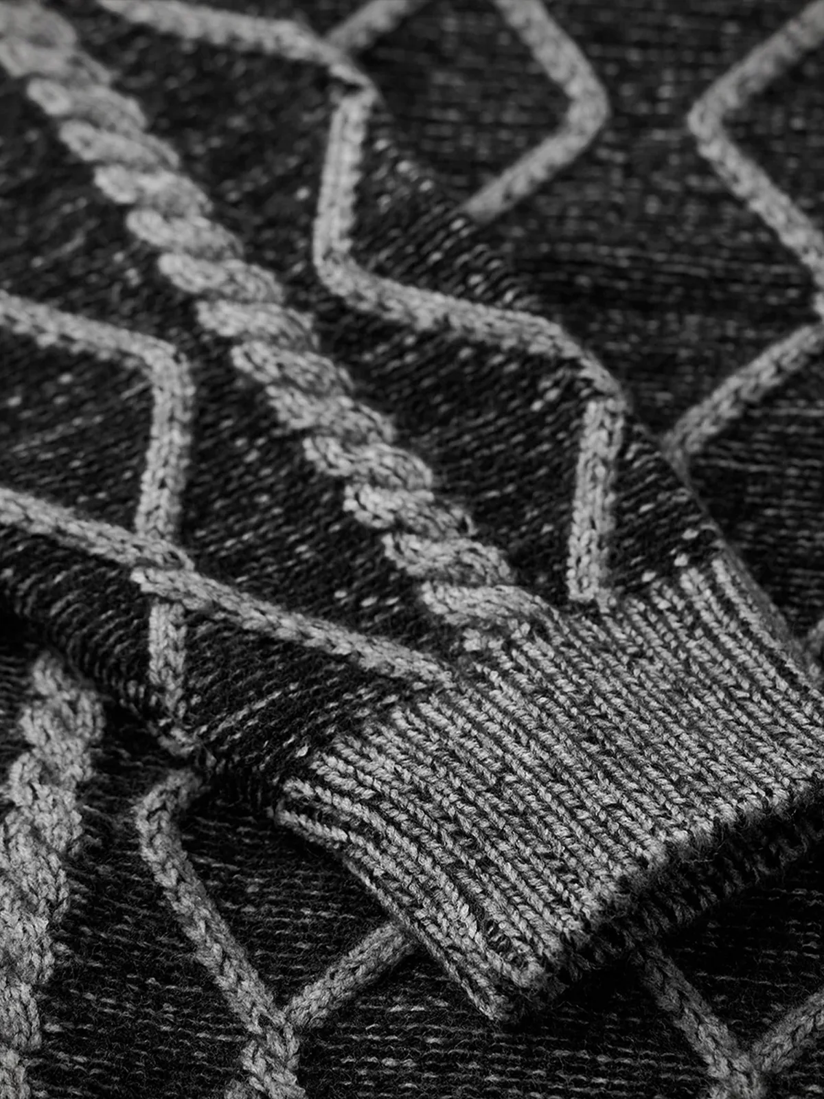 Crew Neck Sweater with Diamond Cable Knit Pattern - Image 12