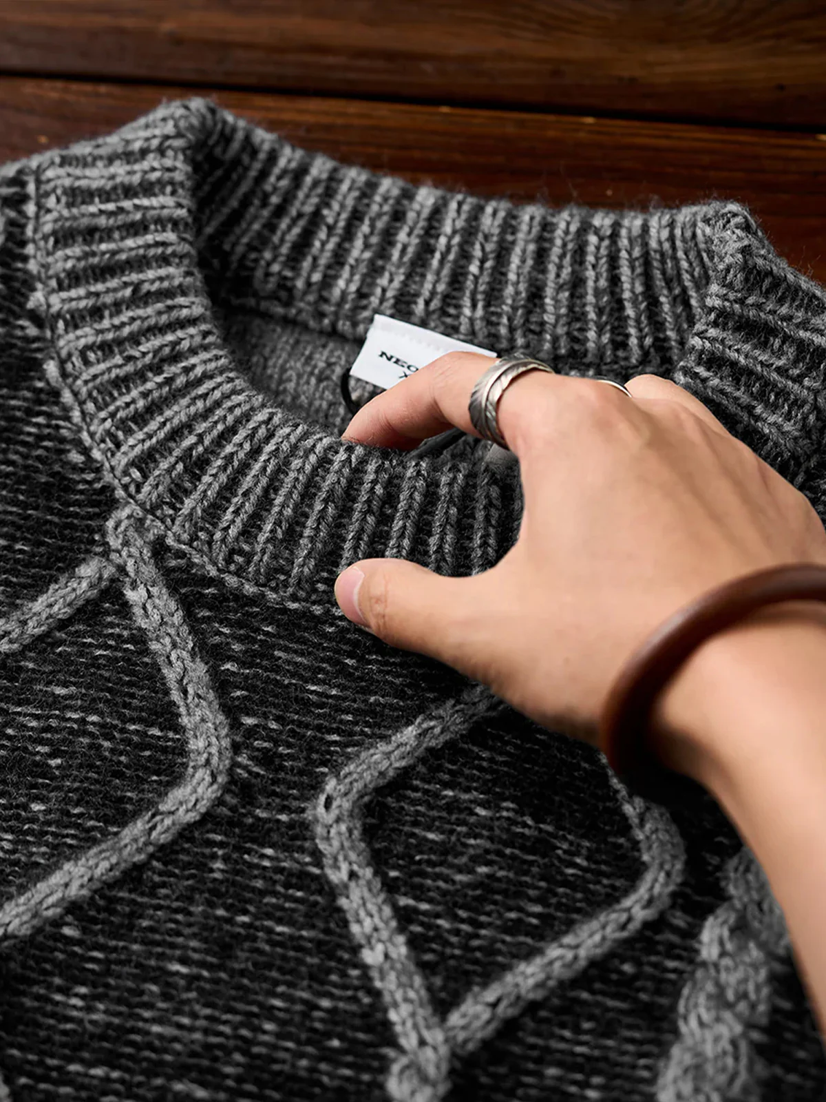 Crew Neck Sweater with Diamond Cable Knit Pattern - Image 9