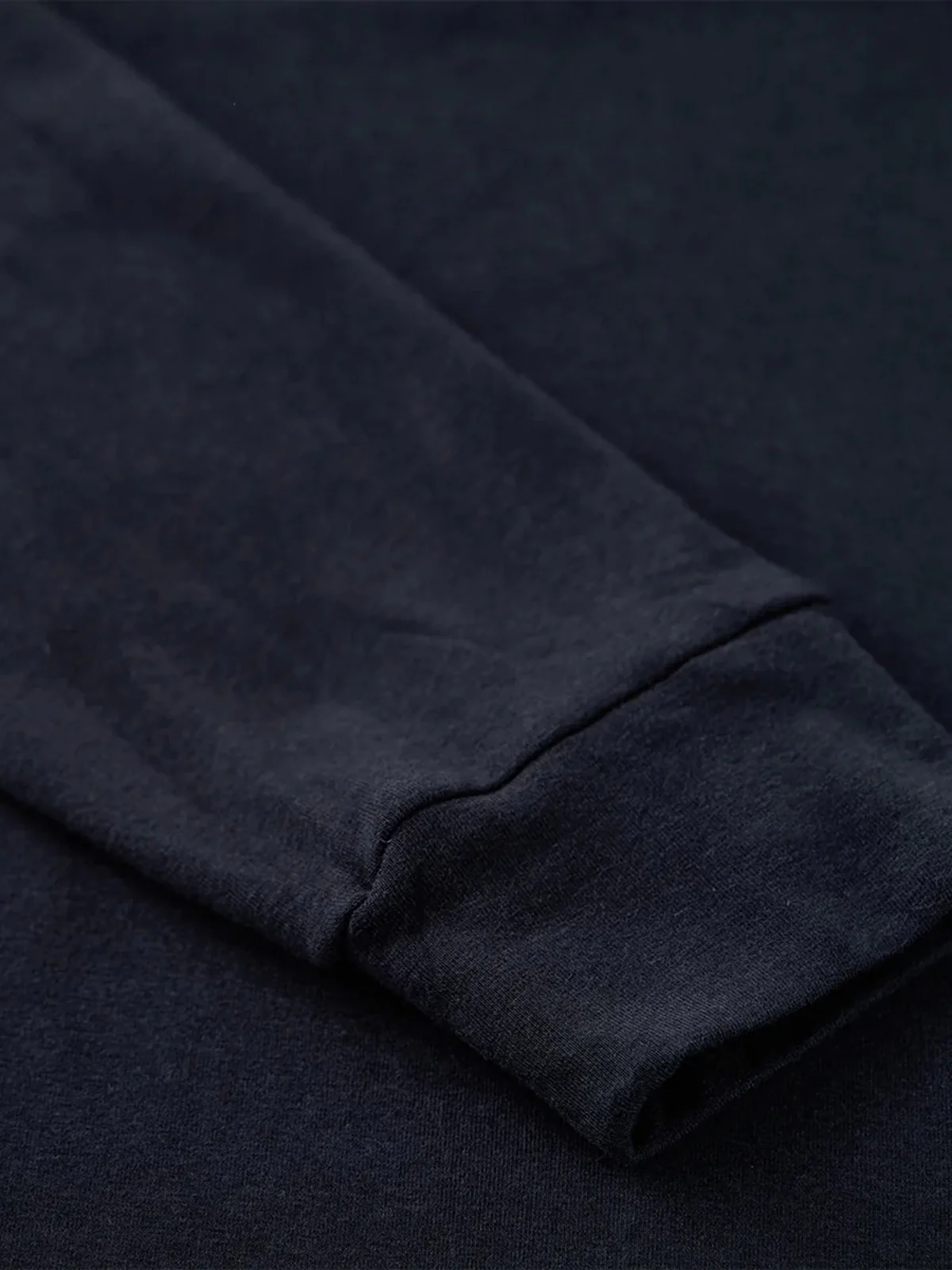 260g Heavyweight Brushed High-Neck Long Sleeve T-Shirt - Image 12