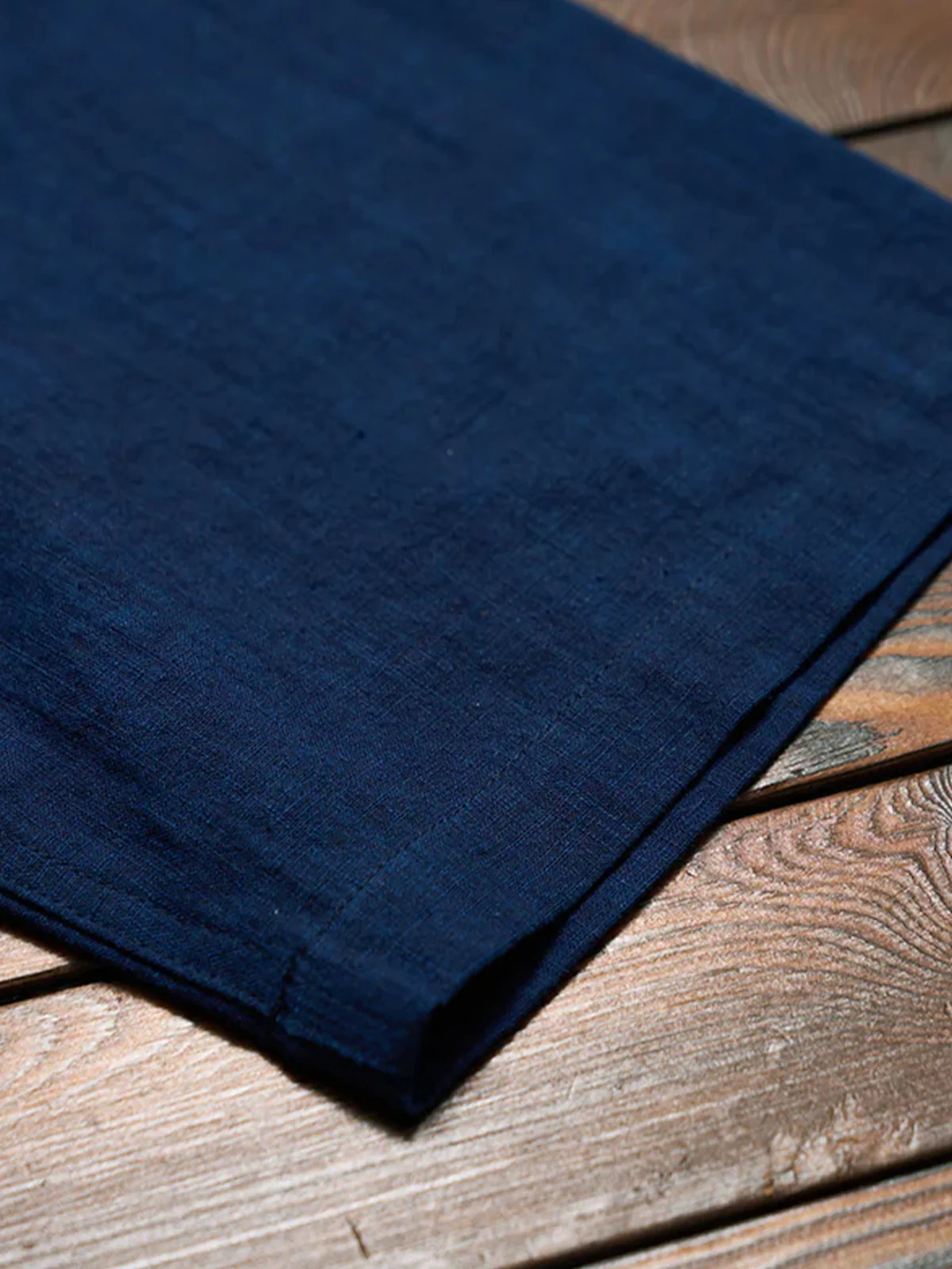 "Indigo-Dyed Series" Cotton-Linen Aloha Shirt with Toucan & Monstera Print - Image 10