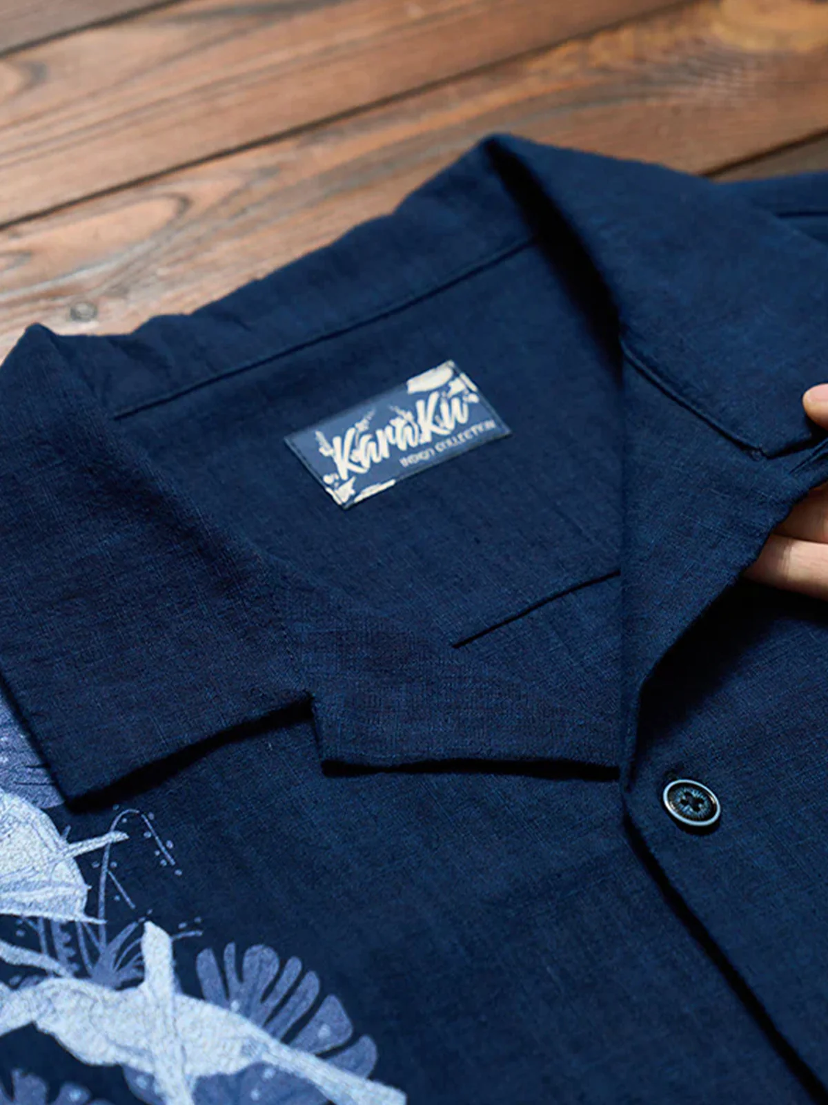 "Indigo-Dyed Series" Cotton-Linen Aloha Shirt with Toucan & Monstera Print - Image 7