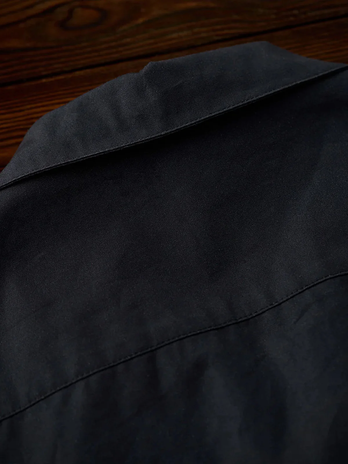 KARAKU×Ayako Ishiguro "Three Tiger Rows" Vertical Print Aloha Shirt - Image 15