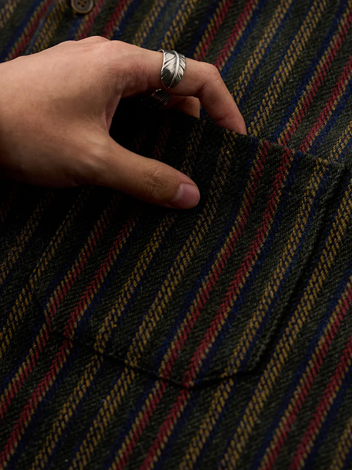 Retro-Style Stripe Jacquard Work Shirt - Image 8