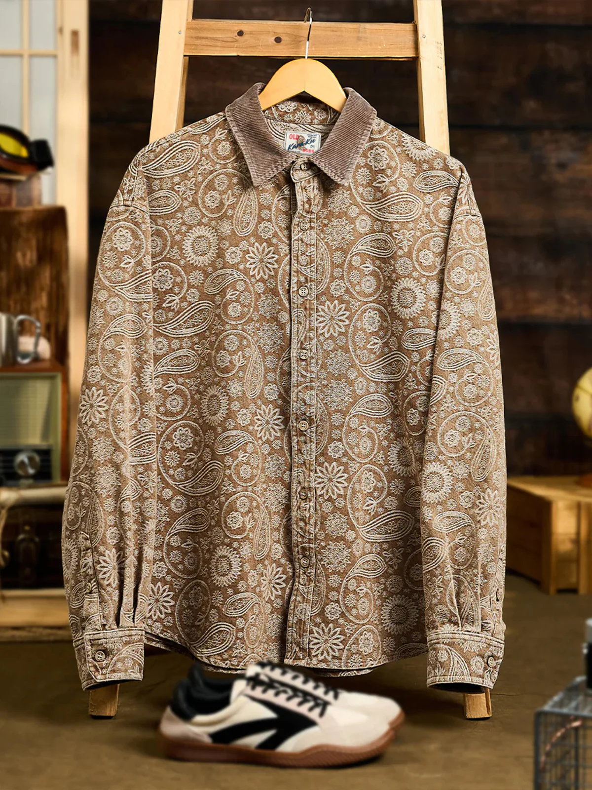 Paisley Jacquard Long-Sleeve Shirt with Corduroy Collar & Cuffs - Image 3