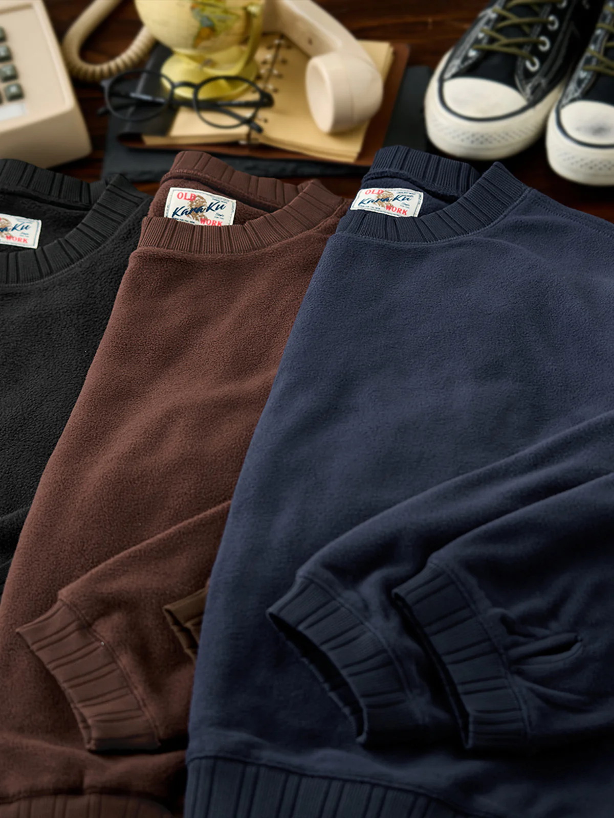 Thumbhole Sleeve Polar Fleece Sweatshirt - Image 7