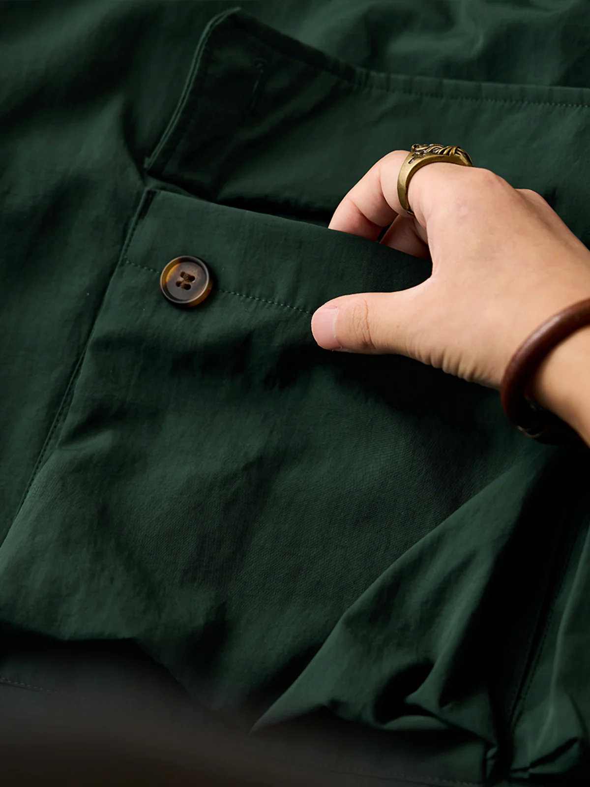 Corduroy-Lined Collar and Cuffs Water-Repellent Hunting Jacket - Image 10