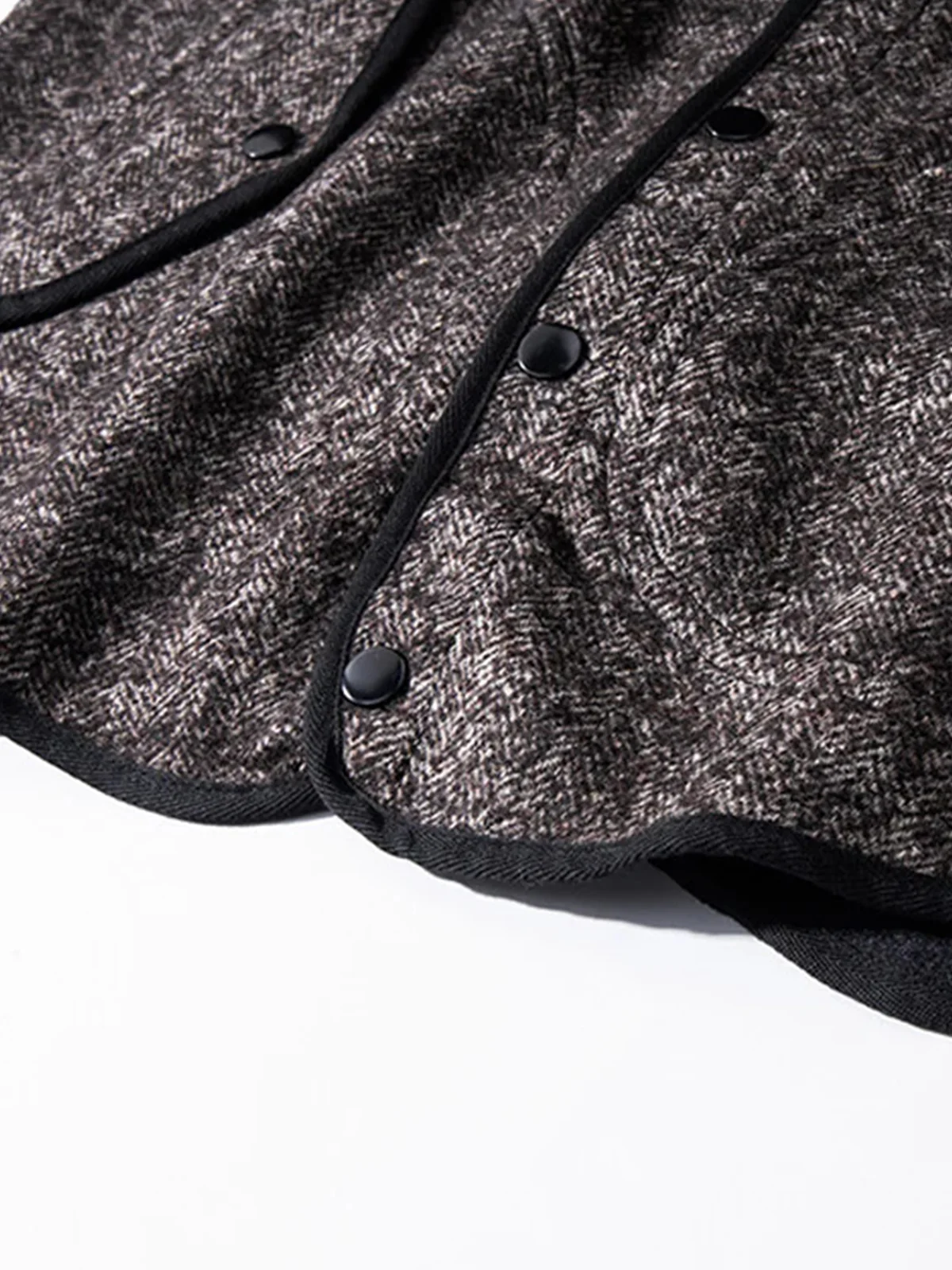 British Wool Blend Knit V-Neck Vest - Image 10