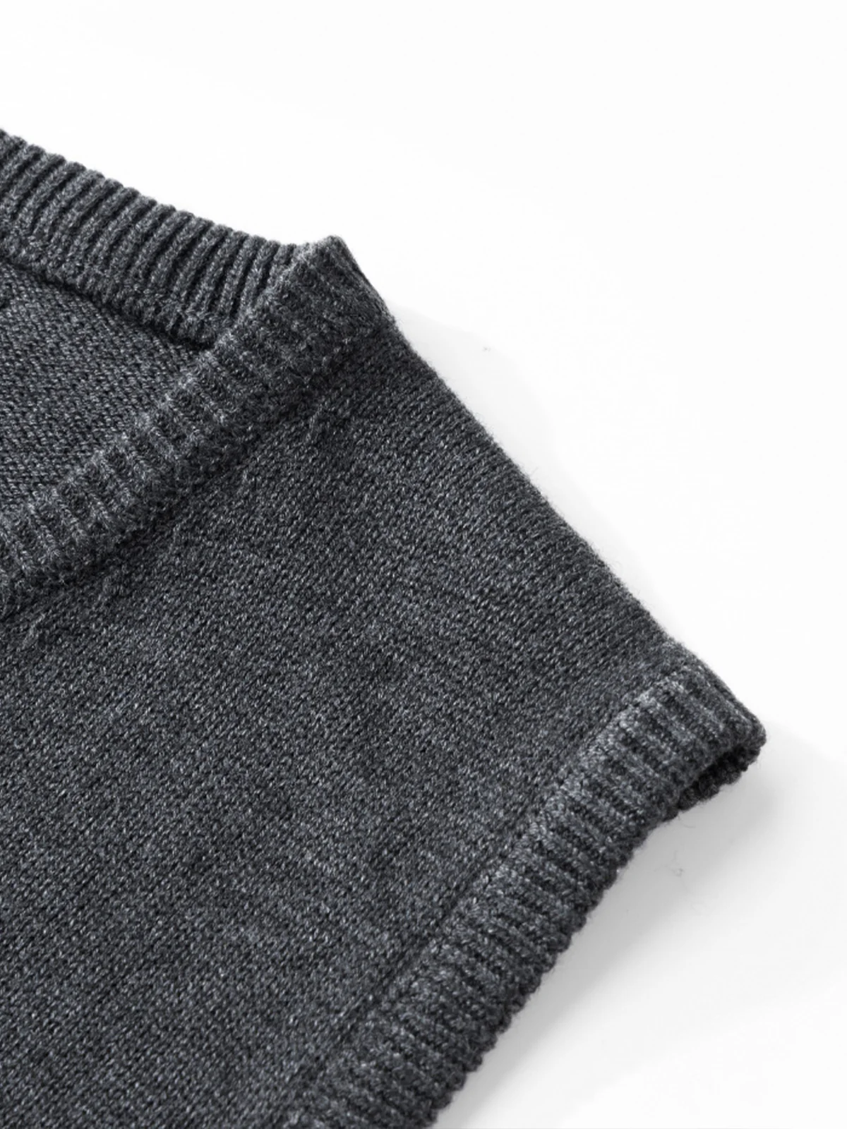 Ivy Look Wool Blend V-Neck Knit Vest - Image 13