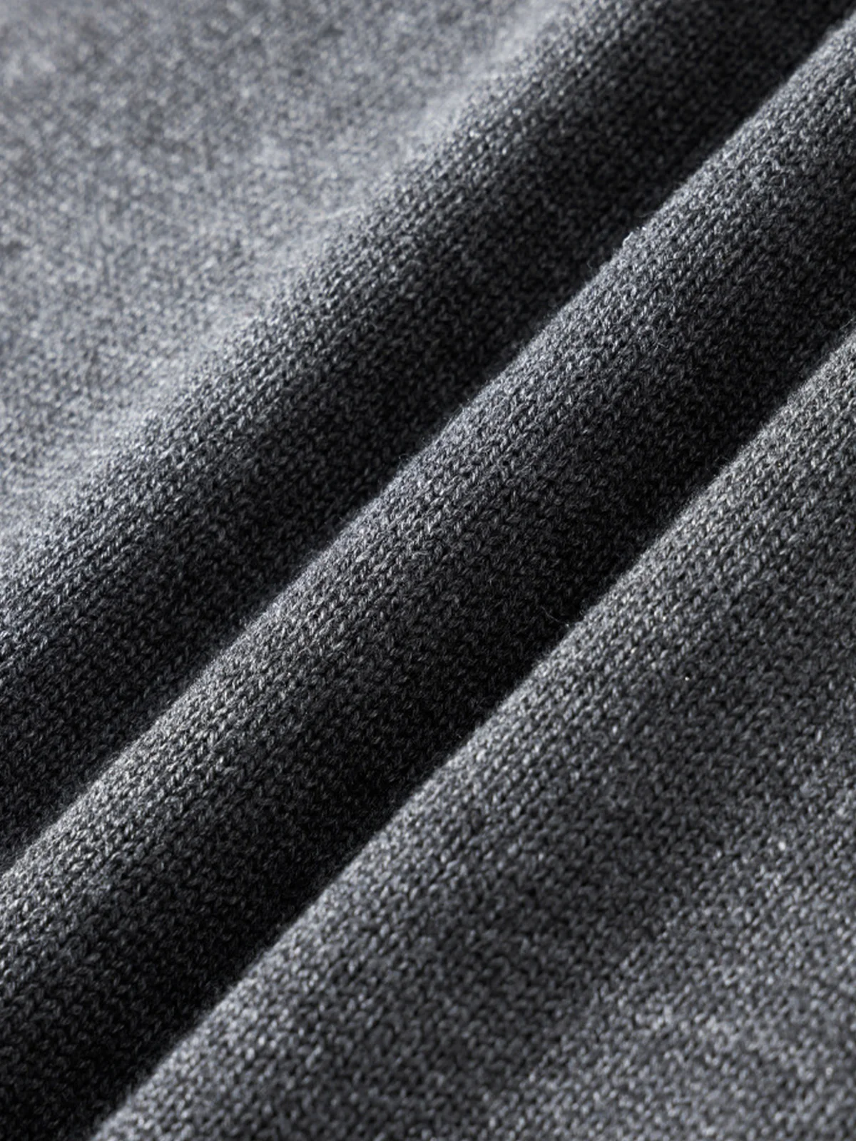 Ivy Look Wool Blend V-Neck Knit Vest - Image 17