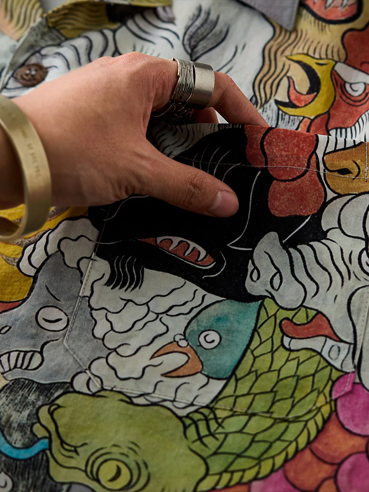 KARAKU×Ayako Ishiguro "Hundred-headed Fish" Ukiyo-e Style Tencel Aloha Shirt - Image 12