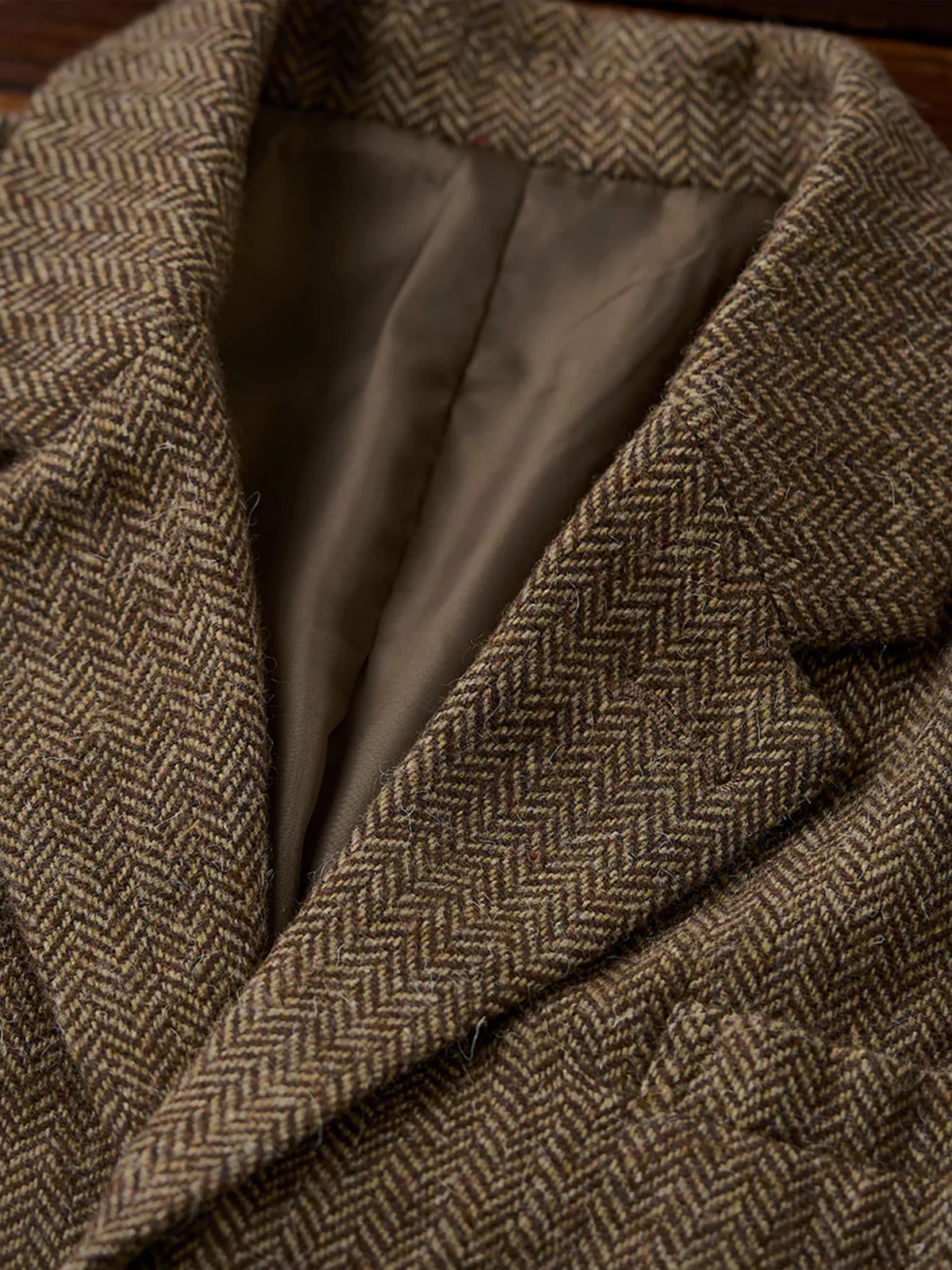 Wool-Blend Herringbone Tweed Tailored Jacket - Image 10