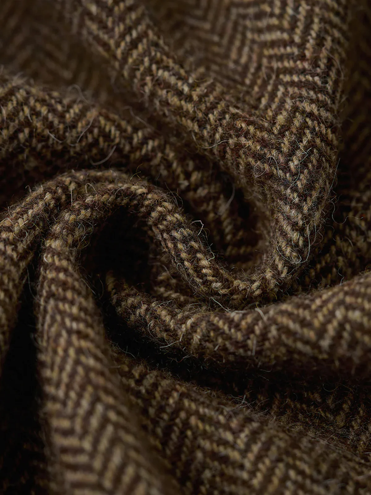 Wool-Blend Herringbone Tweed Tailored Jacket - Image 20