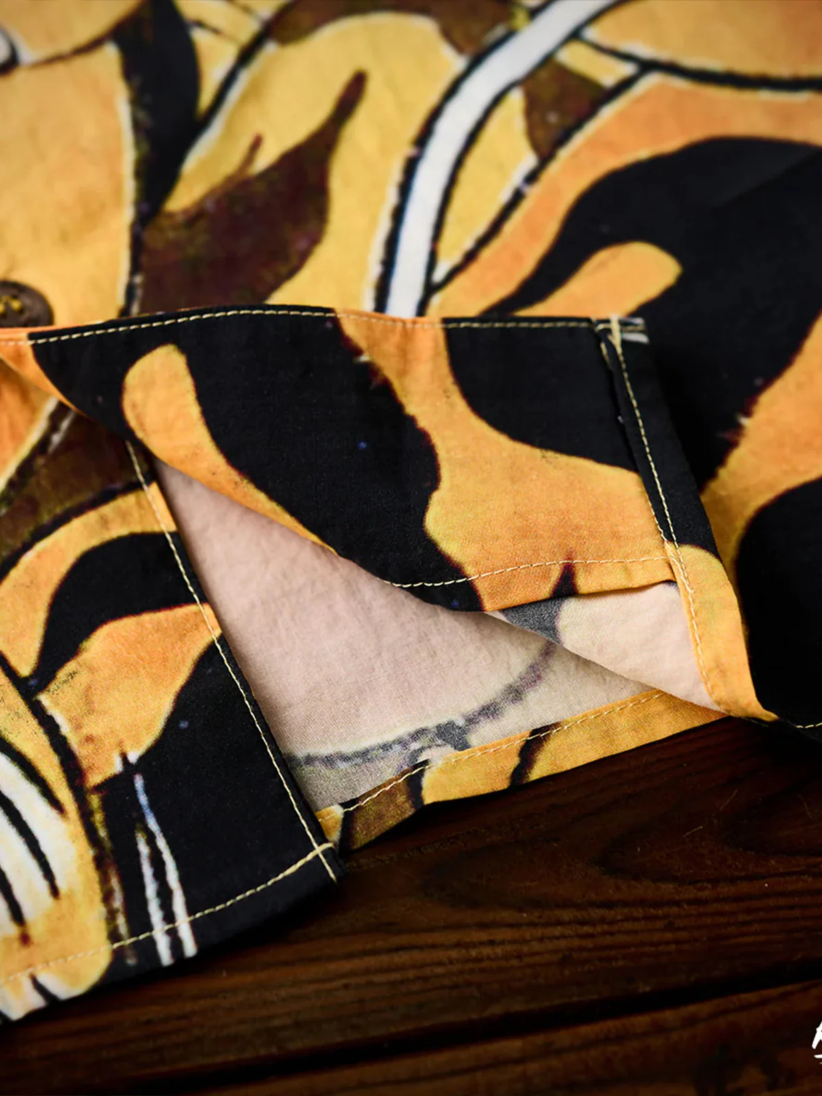 KARAKU× Ayako Ishiguro "Toranogan" All-over Print Tencel Aloha Shirt - Image 18