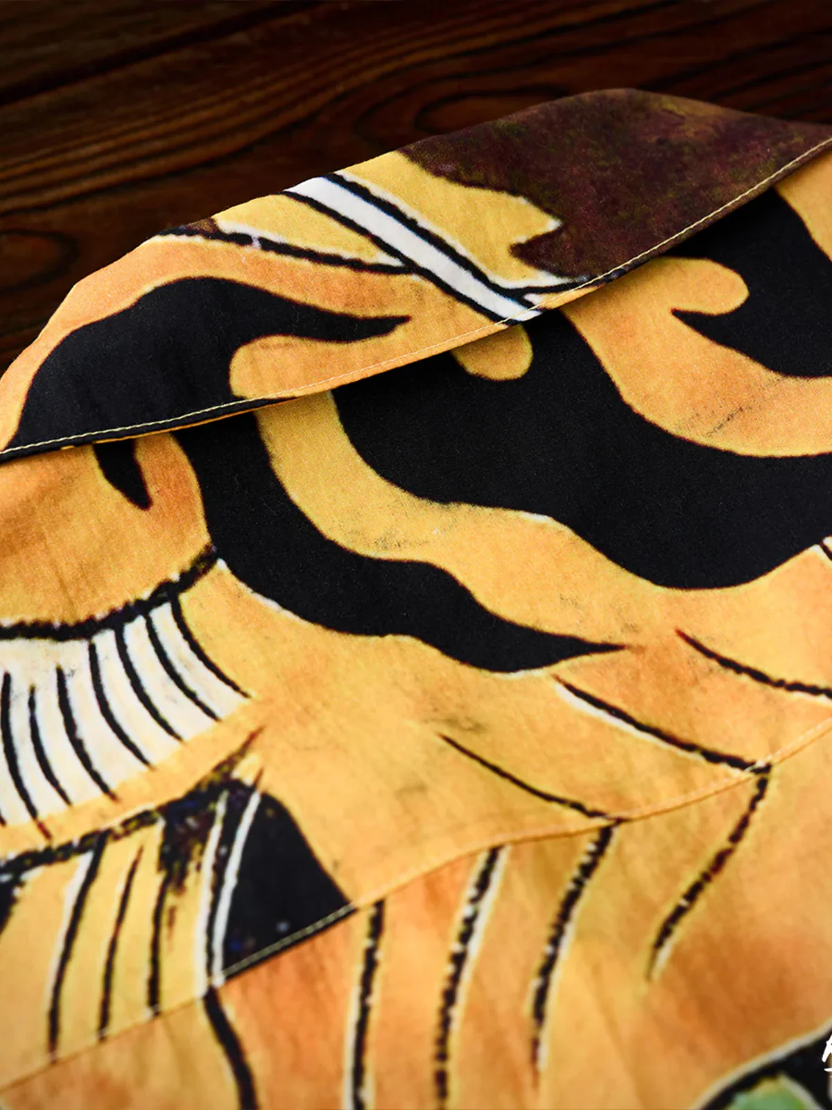 KARAKU× Ayako Ishiguro "Toranogan" All-over Print Tencel Aloha Shirt - Image 19