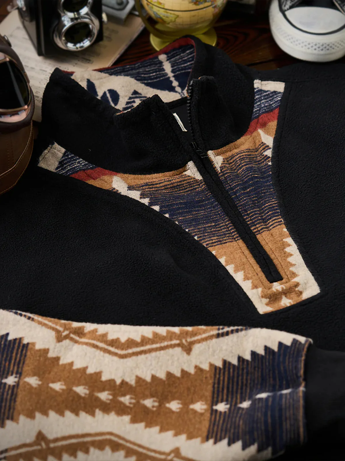 Navajo Half-Zip Polar Fleece Pullover Sweatshirt - Image 12