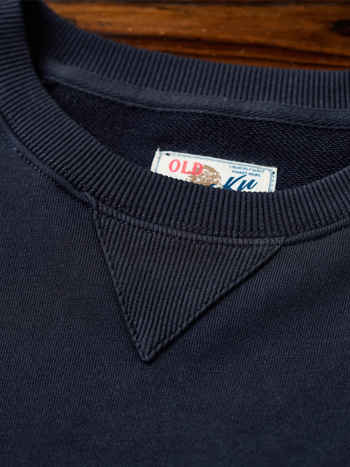 Casual Heavyweight Crewneck Sweatshirt - Image 10