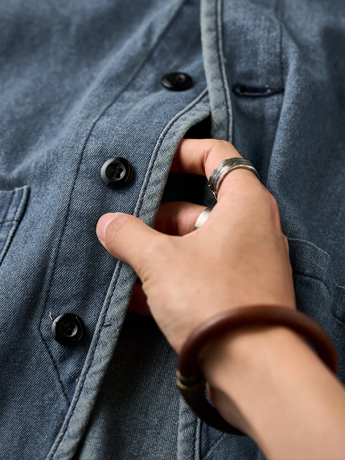 Contrast Button Collarless Denim Jacket - Image 7